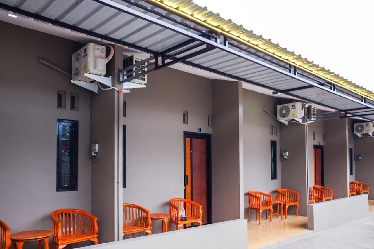 Reddoorz Syariah Near Exit Tol Pemalang Comal 2 Hotel ภายนอก รูปภาพ