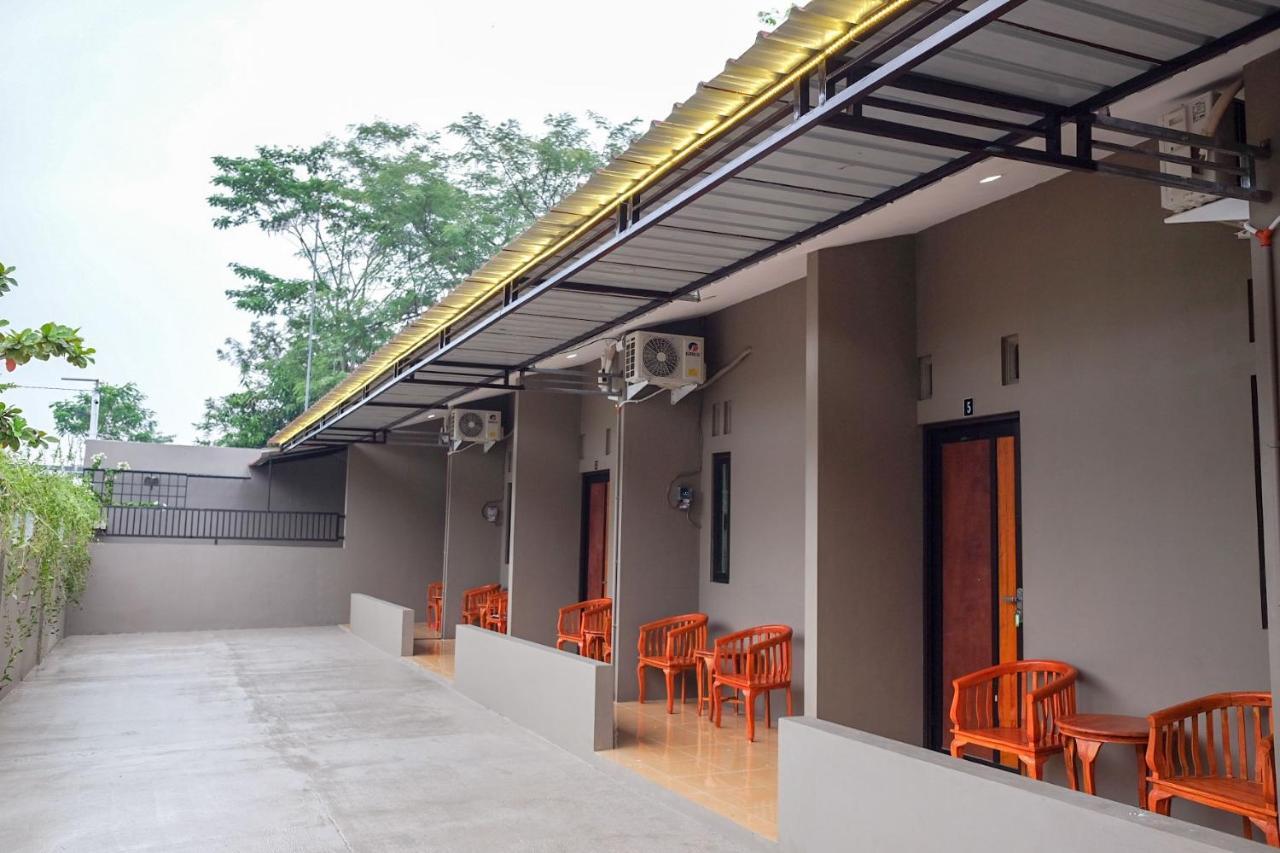 Reddoorz Syariah Near Exit Tol Pemalang Comal 2 Hotel ภายนอก รูปภาพ